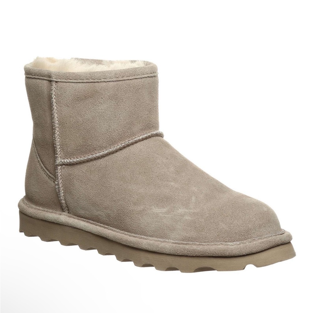 NIB BearPaw Alyssa Suede Winter Boots Size 8